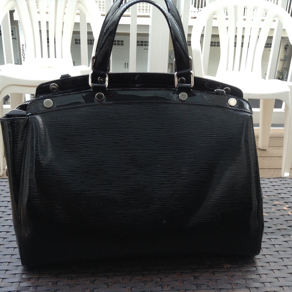 Louis Vuitton Brea Epi Noir black shoulder bag